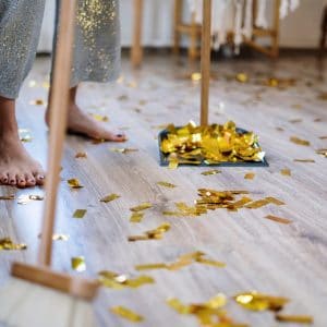 Les avantages de passer par une entreprise de ménage après son déménagement